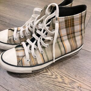 Converse Chuck Taylor Plaid sneakers